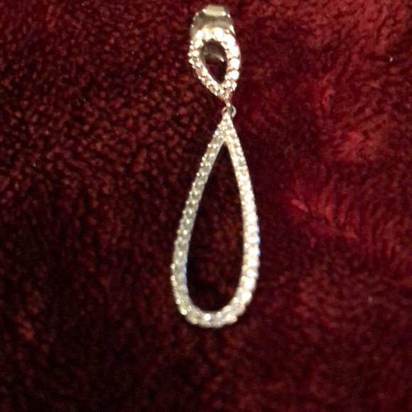 Earrings💃🎉🍾💃Host Pick💃🎉🍾💃 - Picture 4 of 4